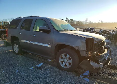 2007 GMC Yukon z USA, uszkodzony, nr VIN 1GKFK13027J340281